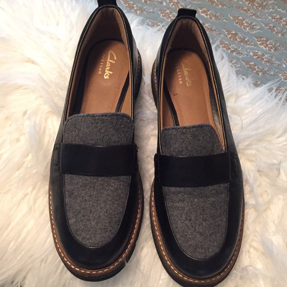 Clarks artisan platform loafer size 6 1/2 Narrow
